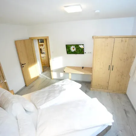 Birklstueberl Restaurant Und Appartement