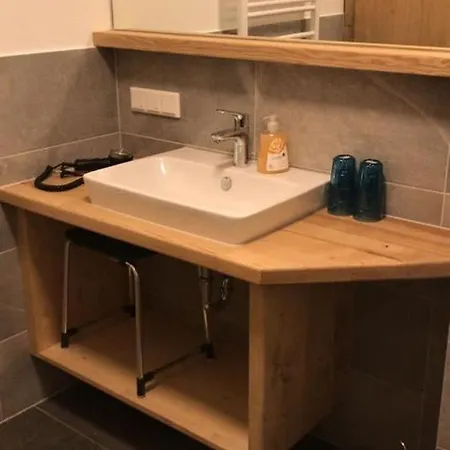 Birklstueberl Restaurant Und *