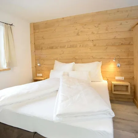 Daire Birklstueberl Restaurant Und Seefeld in Tirol